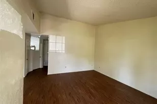 7902 Brodie Ln, Austin, TX 78745 - Photo 3