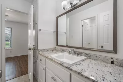 201 E 35th Street #B, Austin, TX 78705 - Photo 23