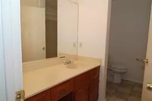 5804 Shreveport Dr, Austin, TX 78727 - Photo 5