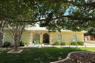 606 Explorer, Lakeway, TX 78734 - Photo 21