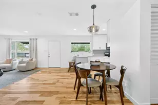 3005 Birdwood Cir, Austin, TX 78704 - Photo 29