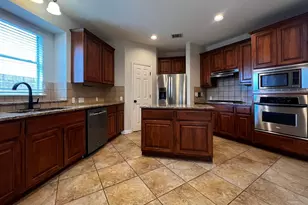 12513 Palfrey Dr, Austin, TX 78727 - Photo 15