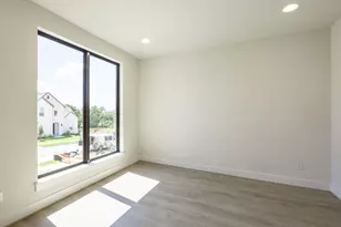 1324 Jolie Rose Bnd, Leander, TX 78641 - Photo 3
