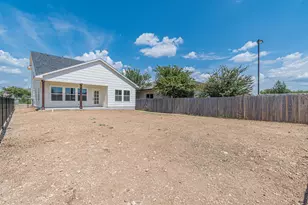 362 Stagecoach Trail, San Marcos, TX 78666 - Photo 5