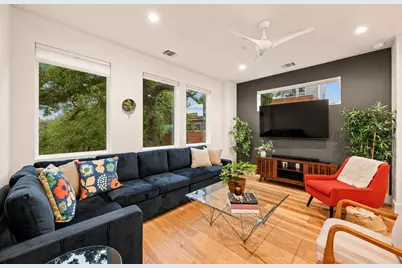 1007 E 15th Street #3, Austin, TX 78702 - Photo 7