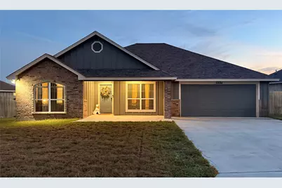 1047 Fieldstone Drive, Lampasas, TX 76550 - Photo 1