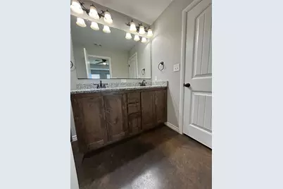 1047 Fieldstone Drive, Lampasas, TX 76550 - Photo 17