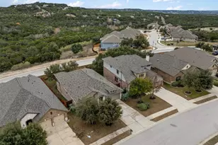 8113 Cannon Ct, Lago Vista, TX 78645 - Photo 5