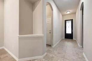 8113 Cannon Ct, Lago Vista, TX 78645 - Photo 11