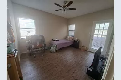 706 W 22nd Street #203, Austin, TX 78705 - Photo 3