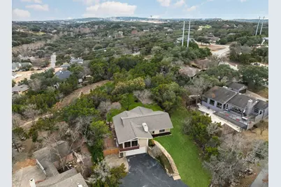 204 Los Altos Drive, Lakeway, TX 78734 - Photo 3
