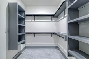 204 Washington St, Elgin, TX 78621 - Photo 15