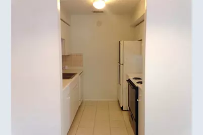 500 E Riverside Drive #211, Austin, TX 78704 - Photo 3