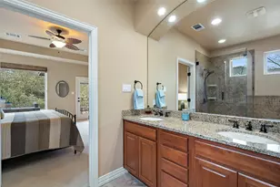 118 Bridgepoint Dr, Kingsland, TX 78639 - Photo 13