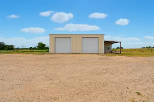 4493 Co Rd 304, Rockdale, TX 76567 - Photo 25