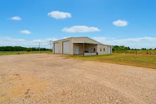 4493 Co Rd 304, Rockdale, TX 76567 - Photo 23