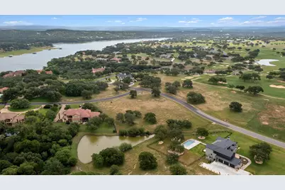 25701 Cliff Circle, Spicewood, TX 78669 - Photo 13