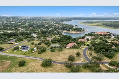 25701 Cliff Circle, Spicewood, TX 78669 - Photo 3