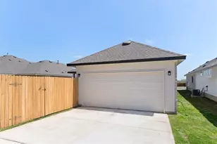 717 Paddock Ln, Georgetown, TX 78626 - Photo 33