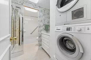 1801 Lavaca St, Austin, TX 78701 - Photo 15