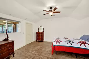 228 Deertrail Dr, San Marcos, TX 78666 - Photo 31