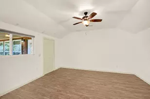 228 Deertrail Dr, San Marcos, TX 78666 - Photo 31