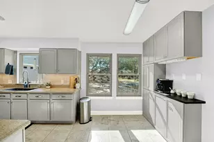 228 Deertrail Dr, San Marcos, TX 78666 - Photo 11