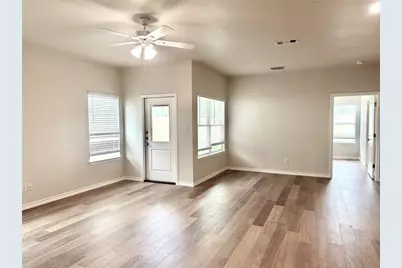 401 Cr 306 #A, Jarrell, TX 76537 - Photo 9
