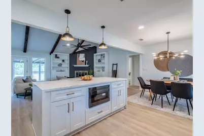 13505 Broadmeade Avenue, Austin, TX 78729 - Photo 9