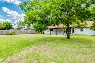 13505 Broadmeade Ave, Austin, TX 78729 - Photo 23