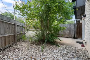 1703 Coronado Hills Dr, Austin, TX 78752 - Photo 25