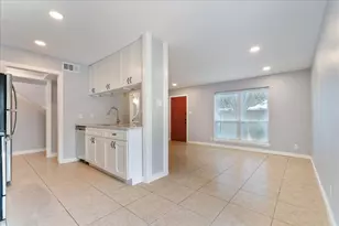 1703 Coronado Hills Dr, Austin, TX 78752 - Photo 7