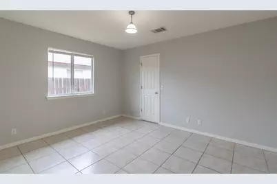 6905 Broad Brook Drive, Austin, TX 78747 - Photo 15