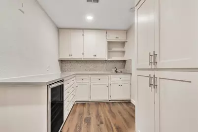 204 Mesa Drive, Georgetown, TX 78628 - Photo 11