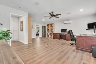 204 Mesa Dr, Georgetown, TX 78628 - Photo 27