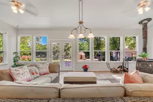 204 Mesa Dr, Georgetown, TX 78628 - Photo 29