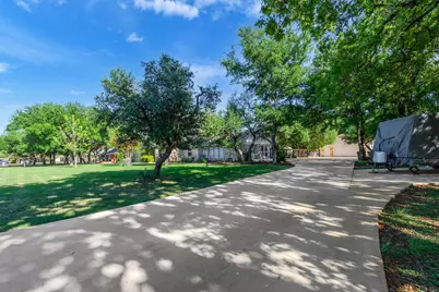 204 Mesa Drive, Georgetown, TX 78628 - Photo 3