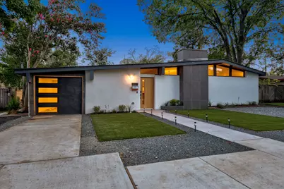 3007 Village Drive, Austin, TX 78731 - Photo 31