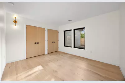3007 Village Drive, Austin, TX 78731 - Photo 23