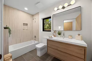 3007 Village Dr, Austin, TX 78731 - Photo 27