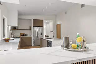 3007 Village Dr, Austin, TX 78731 - Photo 9