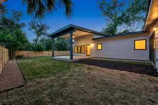 3007 Village Dr, Austin, TX 78731 - Photo 33