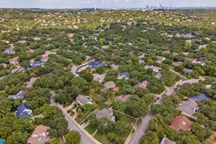 1603 Falcon Ledge Dr, Austin, TX 78746 - Photo 37