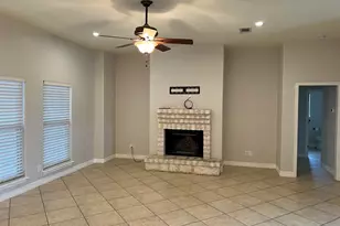 503 Woodland Park Dr, Marble Falls, TX 78654 - Photo 3