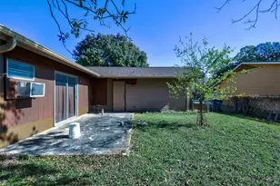 103 Lackey, Florence, TX 76527 - Photo 7