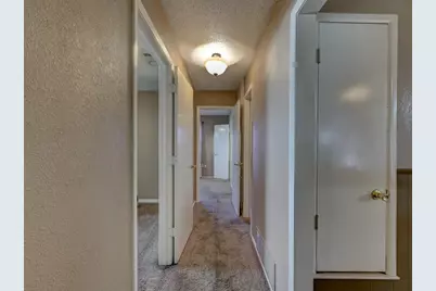 103 Lackey, Florence, TX 76527 - Photo 19