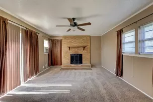 103 Lackey, Florence, TX 76527 - Photo 37