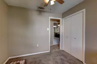 103 Lackey, Florence, TX 76527 - Photo 21