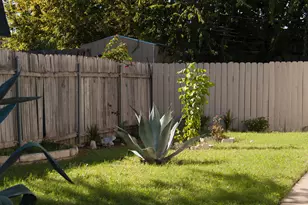 1737 Wooten Park Dr, Austin, TX 78757 - Photo 3
