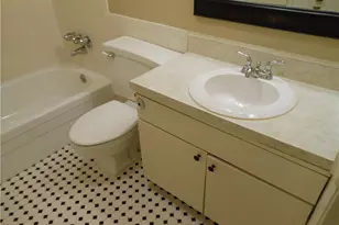 2516 Enfield Rd, Austin, TX 78703 - Photo 3